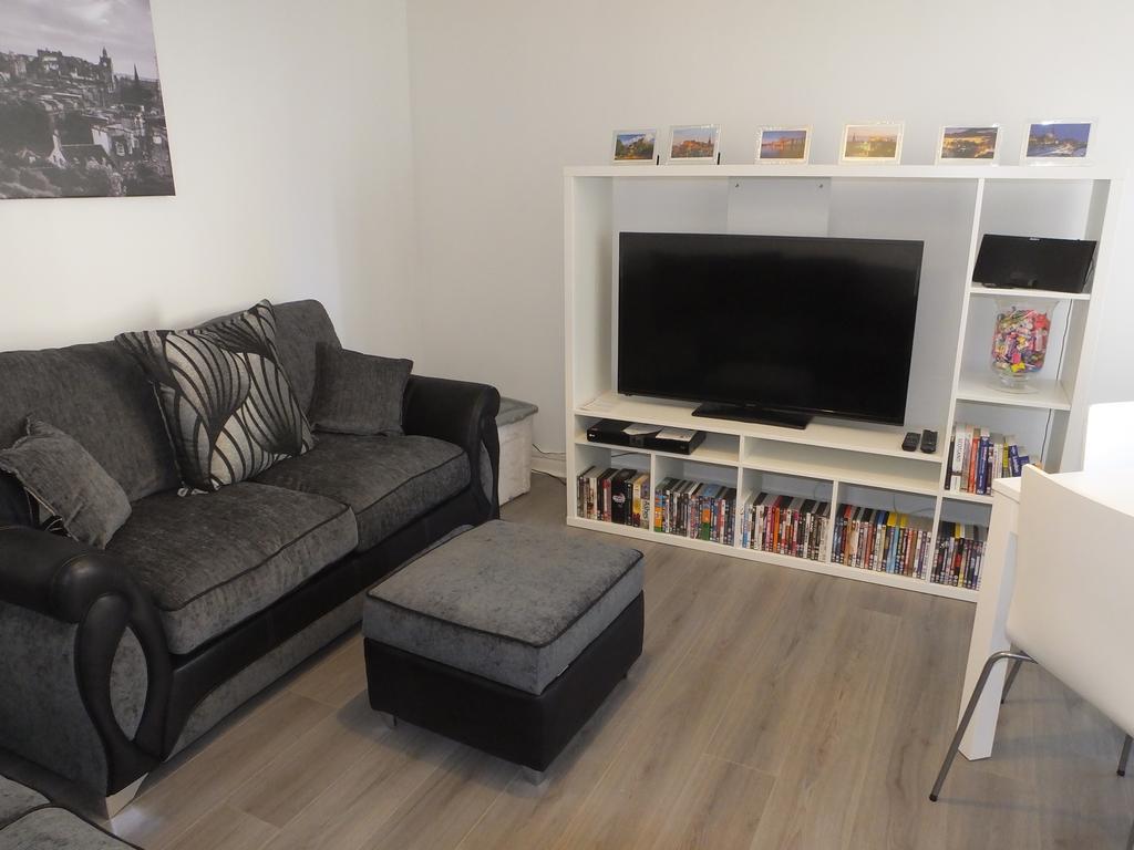 Lochrin Apartments By Edinburgh City Apartments Bagian luar foto